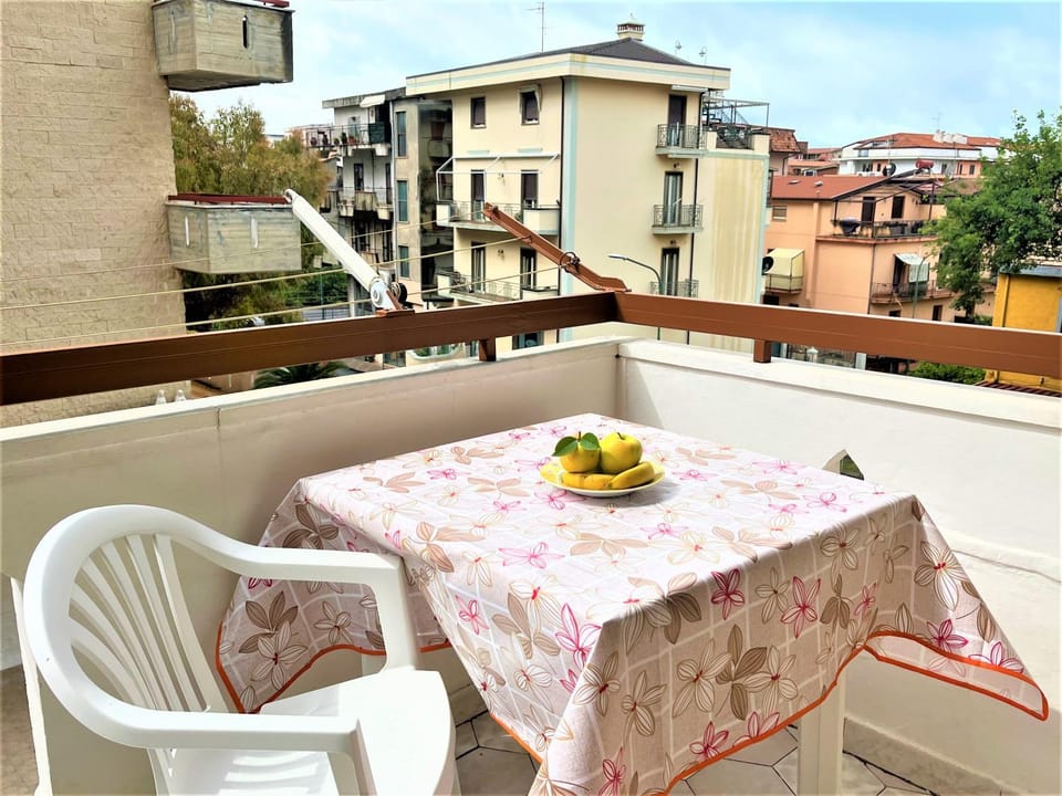 Balcony/Terrace, Balcony/Terrace