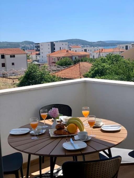 Tina`s Sunshine apartment Apartment in Trogir