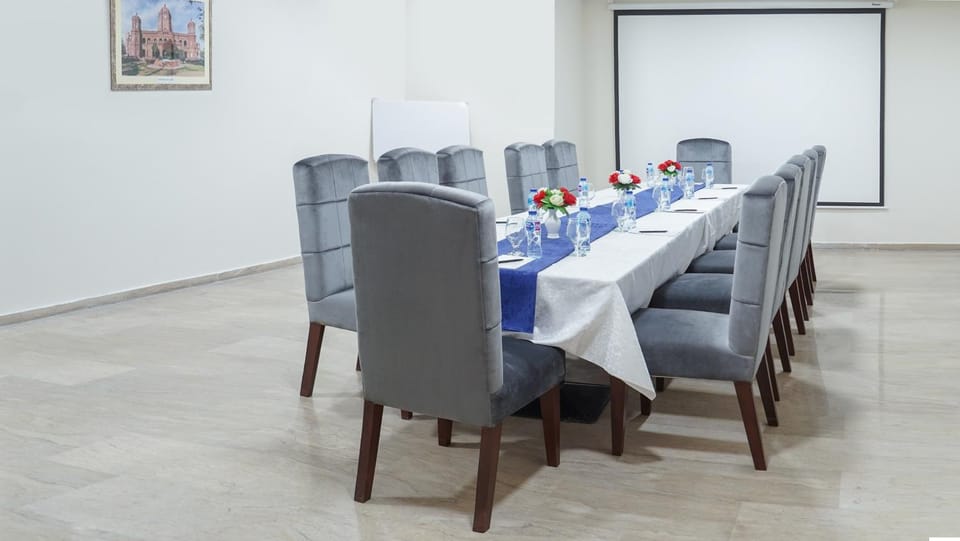 Meeting/conference room