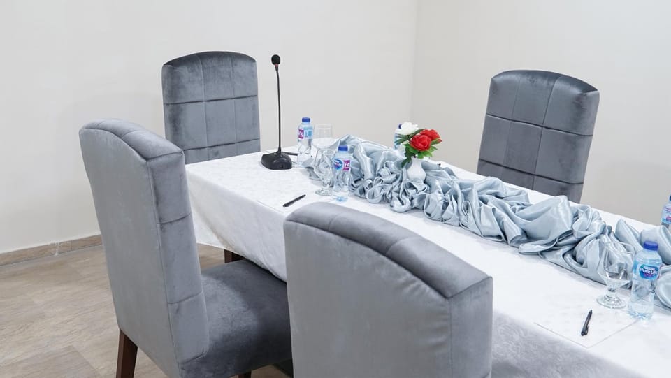 Meeting/conference room