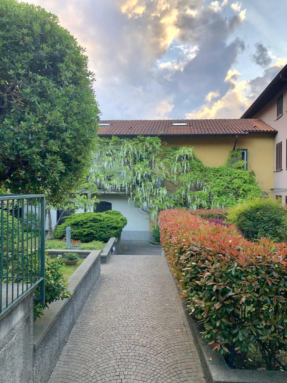 Inner courtyard view
