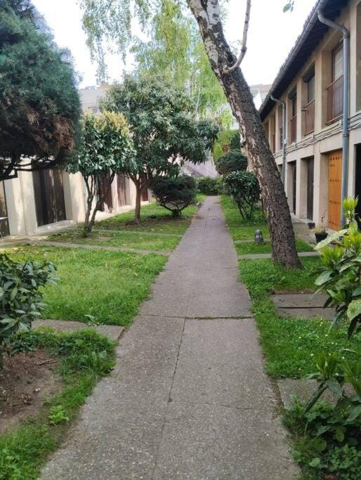 Les salenques Apartment in Toulouse