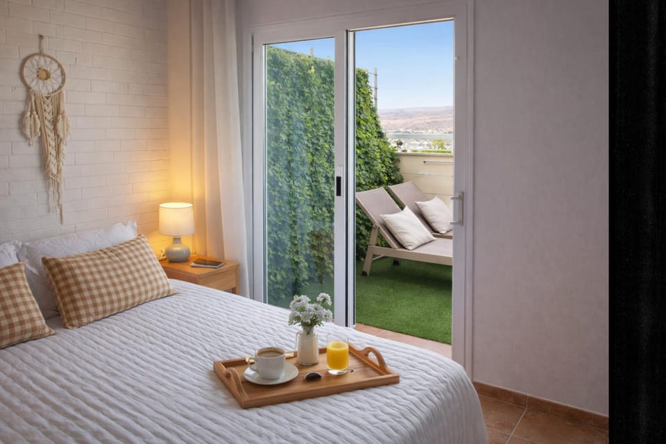 Ático junto al Teatro Auditorio de Roquetas, con Piscina, Parking y Terraza Apartment in Roquetas de Mar