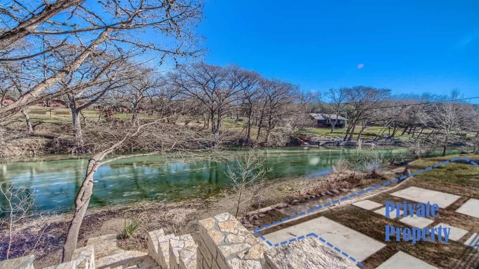 PRD 2485 Ponderosa Twins House in Canyon Lake