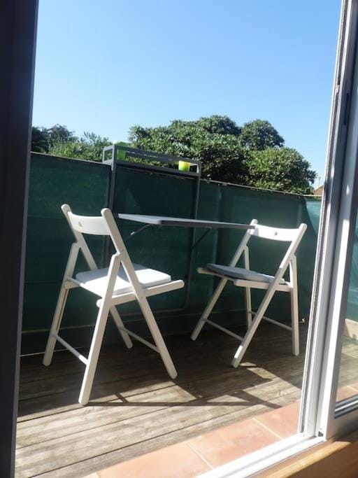 Logement idéal au centre-ville Apartment in Cavalaire-sur-Mer