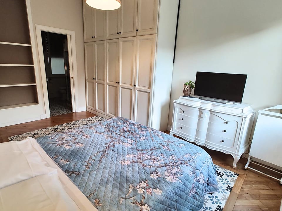 TV and multimedia, Bedroom
