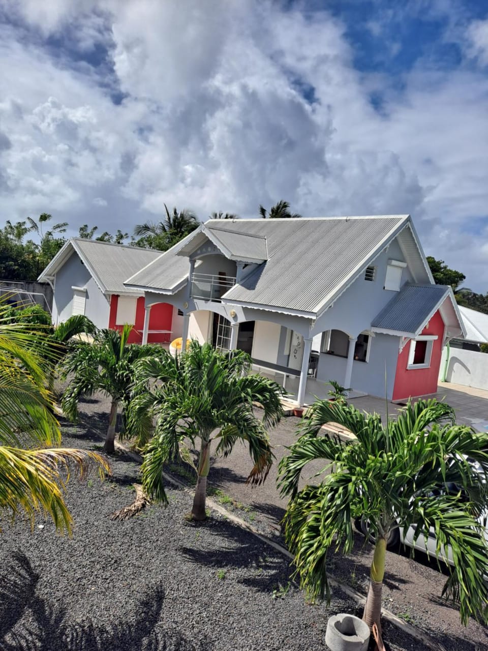 NAHEFLEURS House in Sainte-Anne