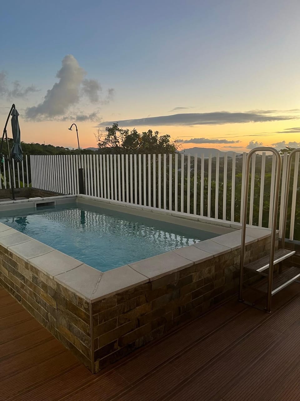 Natural landscape, Swimming pool