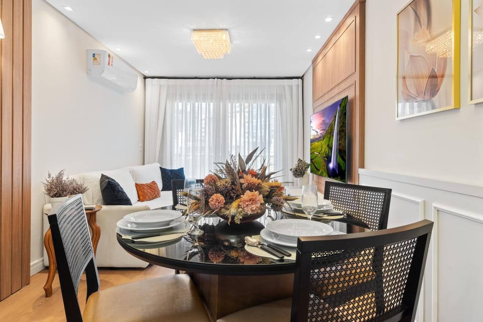TV and multimedia, Dining area