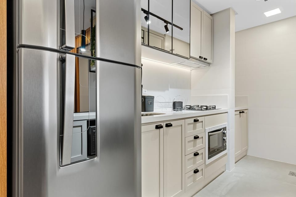 Kitchen or kitchenette, pet friendly, stove