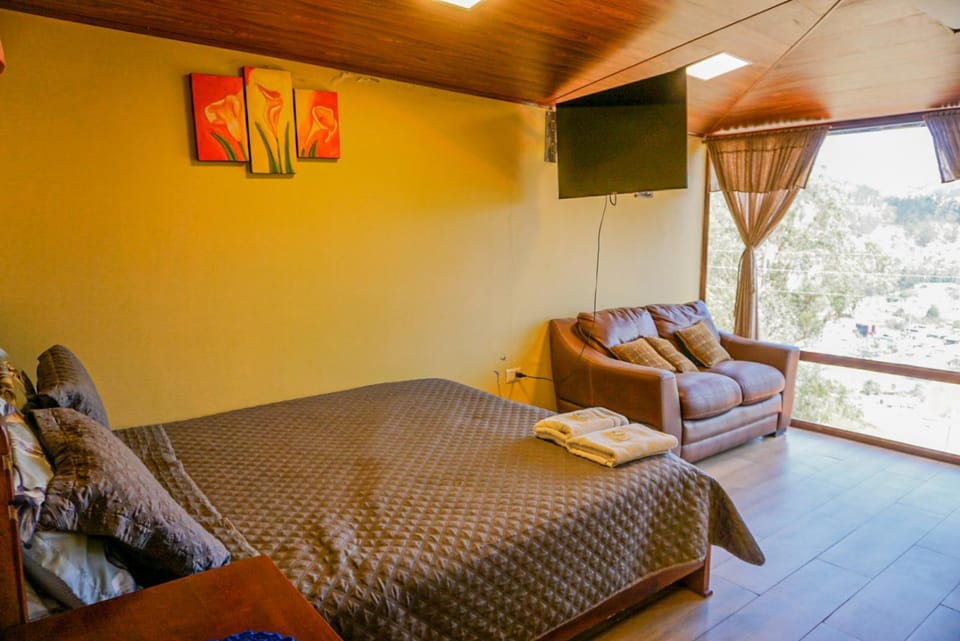 SAMARIWASI CABAÑAS LODGE Nature lodge in Ecuador