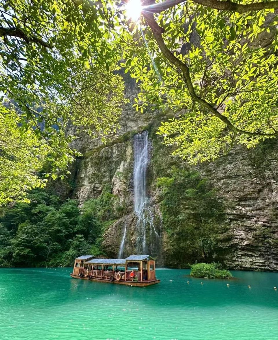 Zhangjiajie One Art Guesthouse--Attraction Tickets Service in advance,Free Calligraphy&Tea Experience,English reception service Apartment in Hubei