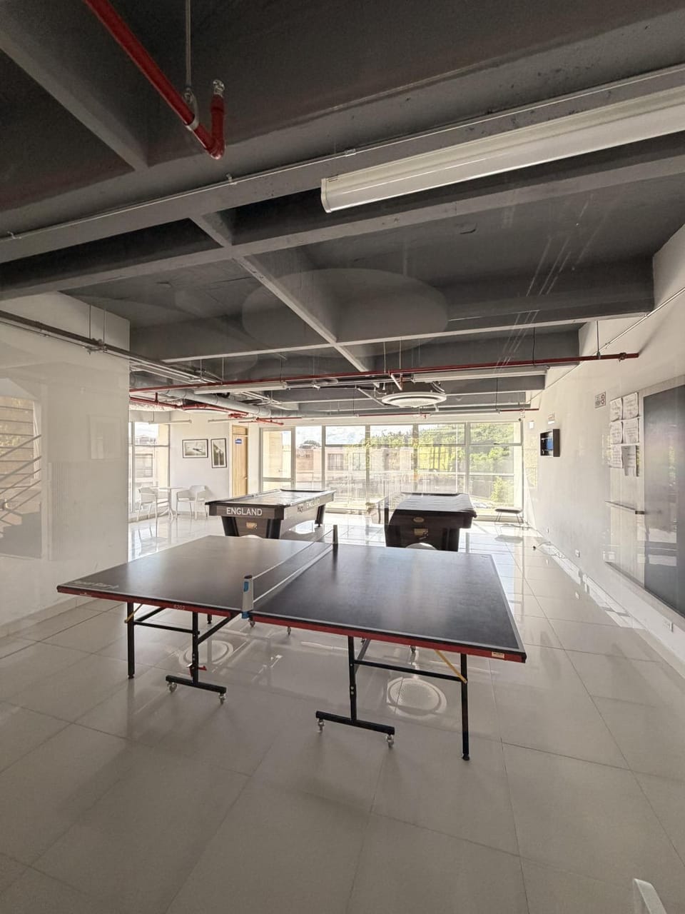 Game Room, Table tennis