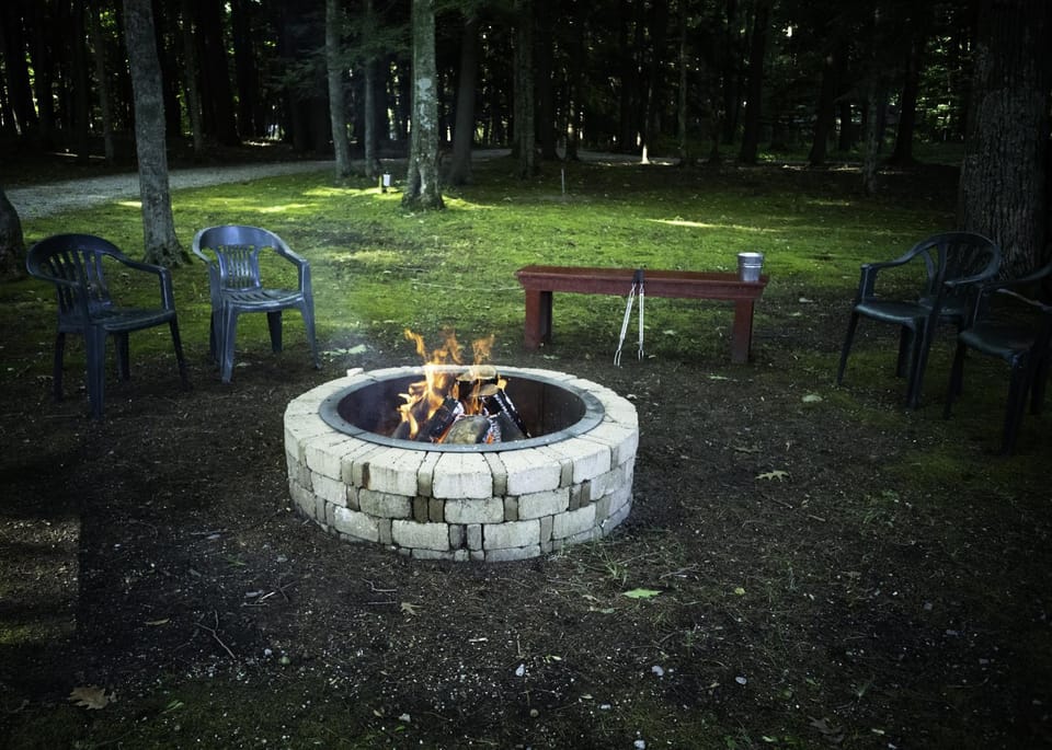 Lakefront! Twin Birch Resort - The Green Laker House in Lake Township