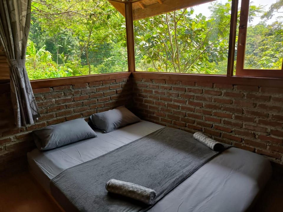 Farmstay Manangel Farm Stay in West Java