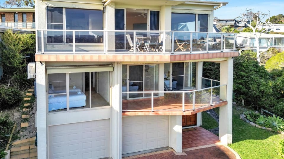 Property building, Balcony/Terrace