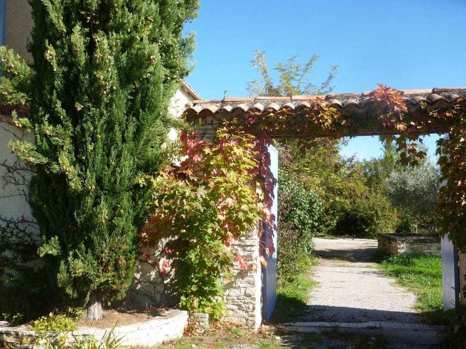 superbe gîte au coeur d'un Mas haut provençal House in Provence-Alpes-Côte d'Azur