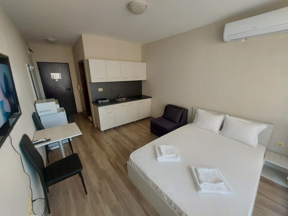 Charming Studio in Sorrento Sole Mare Apartment in Burgas Province