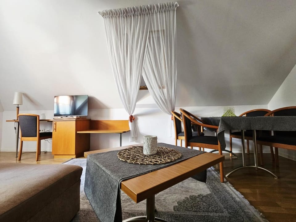 Diamant Apartmanház Apartment in Slovakia