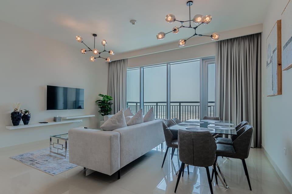 TV and multimedia, View (from property/room), Seating area