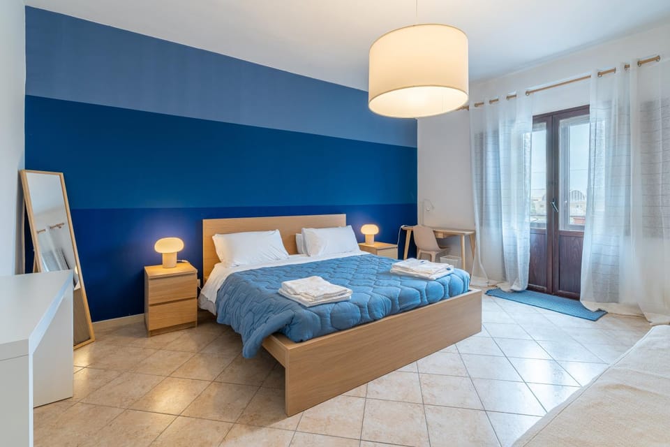 Living room, Bedroom
