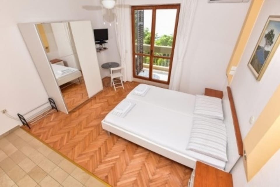 Apartment 4 Apartment in Baška Voda