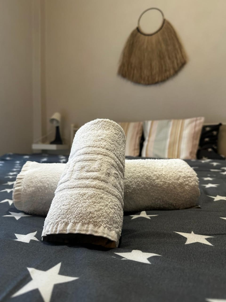 Cherry - HappyHostGr - Downtown Apartment Apartment in Volos