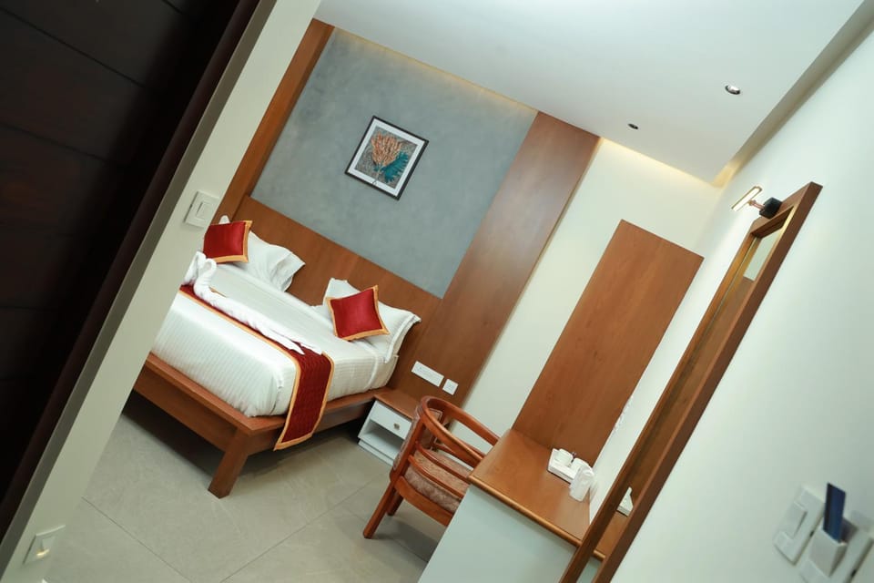 RITZ AVENUE LUXURY HOTEL Hotel in Kerala