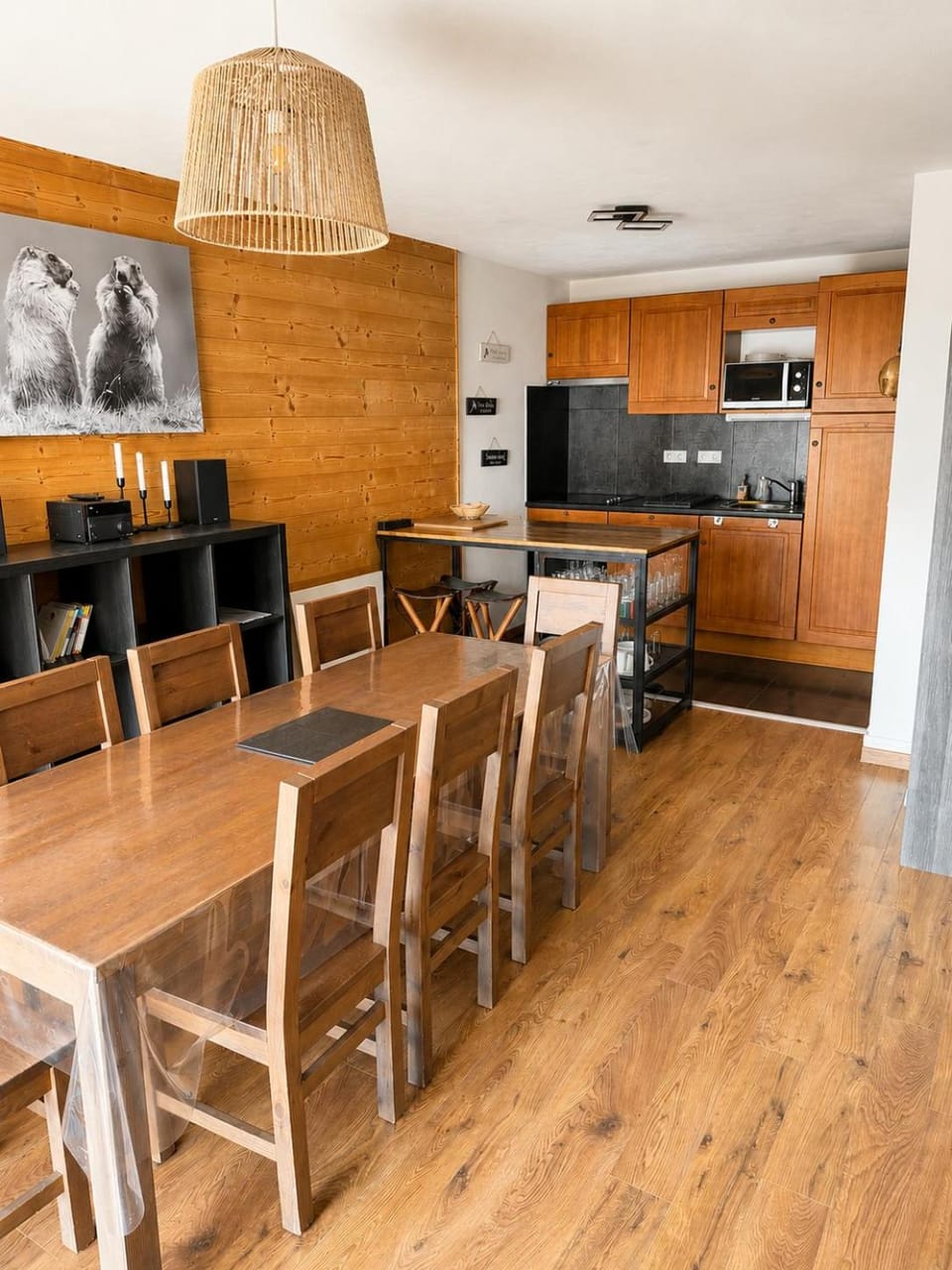 dishwasher, microwave, oven, stove, kitchen