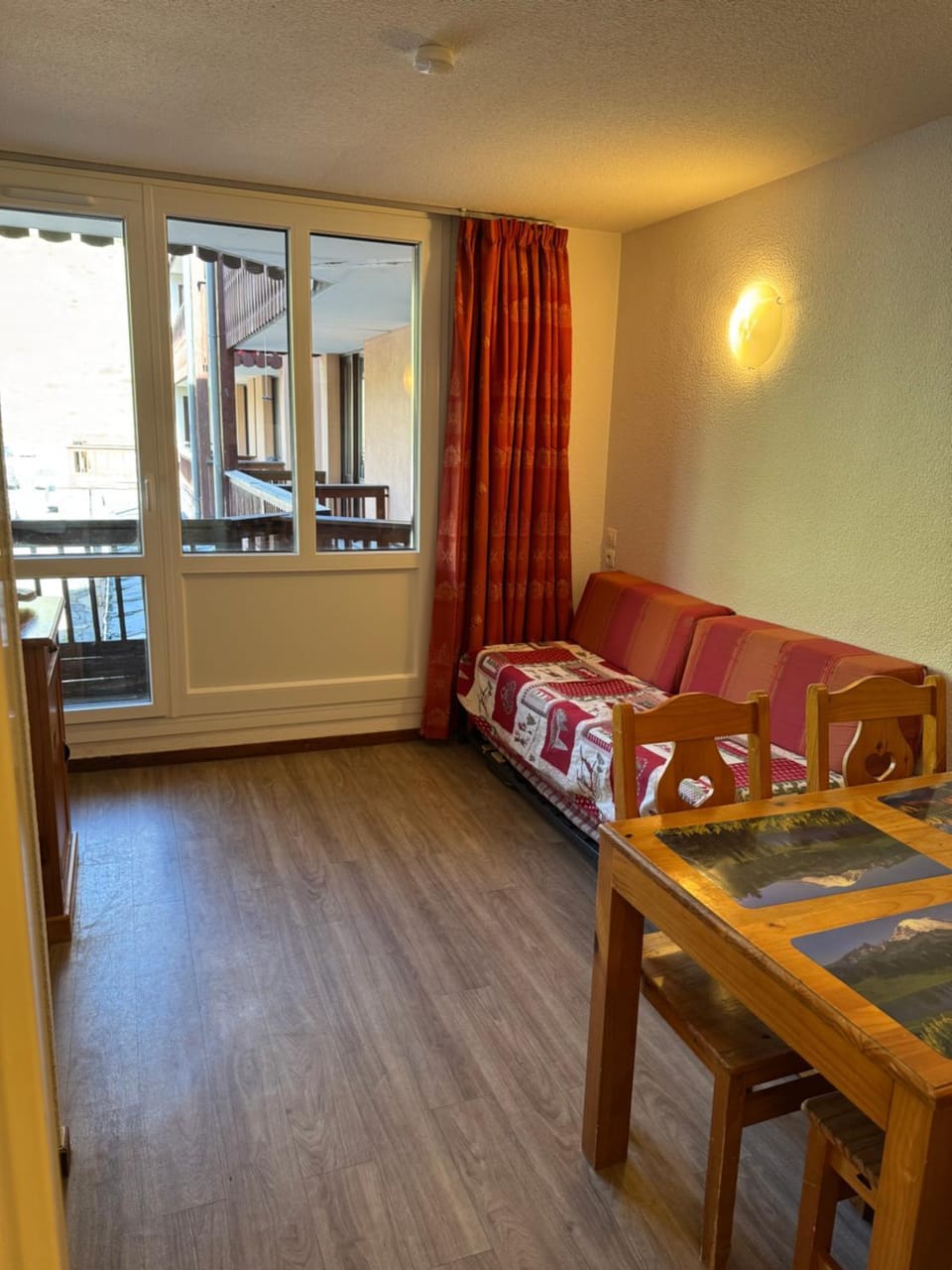 Rond point des pistes 21m2 free wifi fiber smart TV Apartment in Tignes