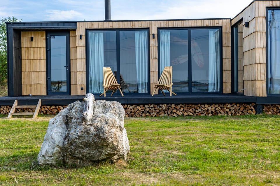 Property building, Balcony/Terrace, On site