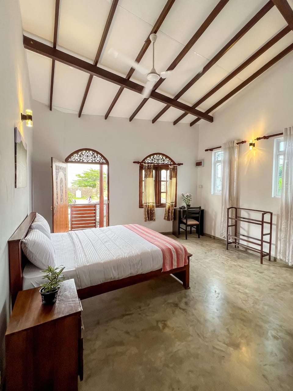 Property building, Bed, Photo of the whole room
