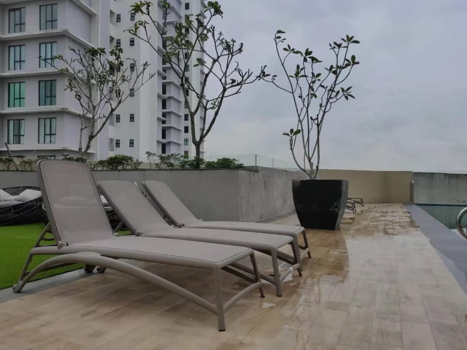 Paradigm Residence Johor Bahru On Top Paradigm Mall Apartment in Johor Bahru