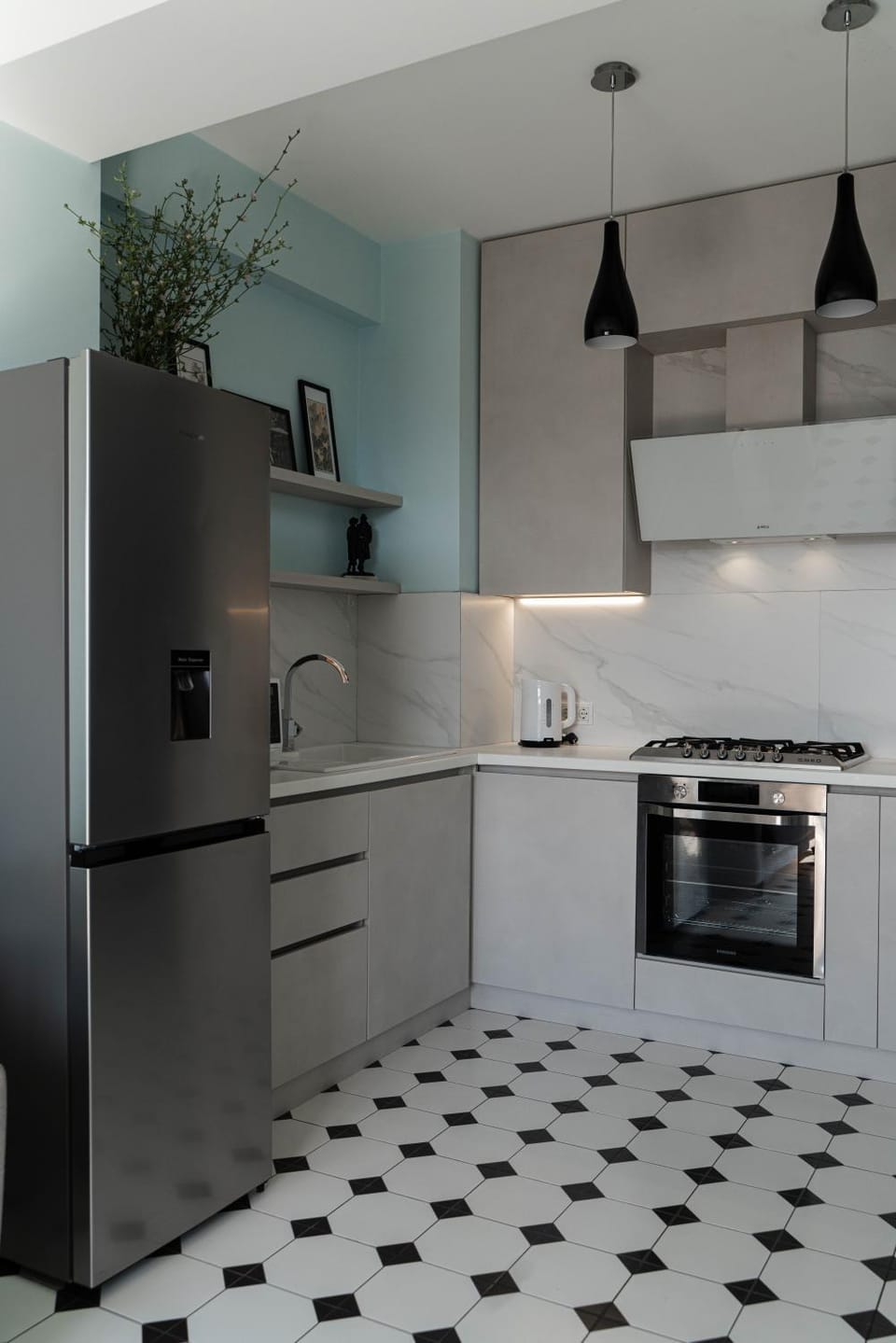 Kitchen or kitchenette