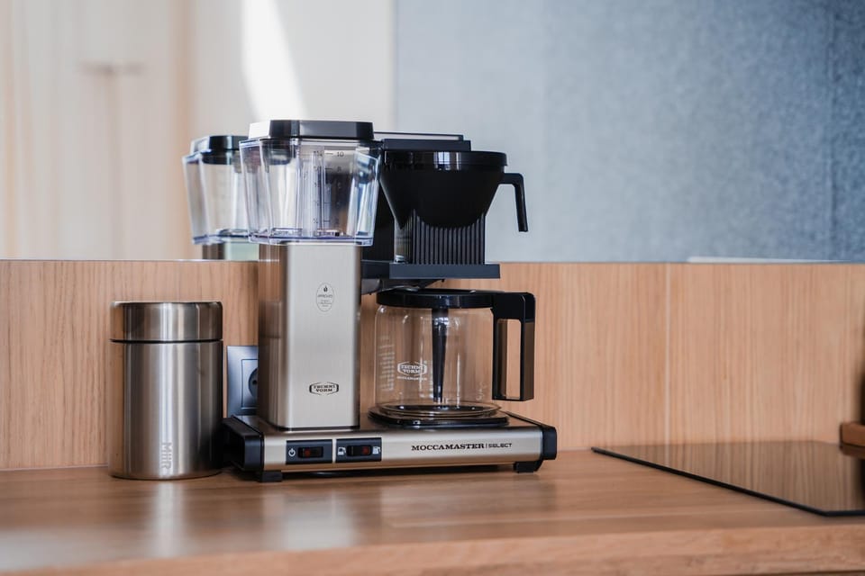 Coffee/tea facilities, Kitchen or kitchenette