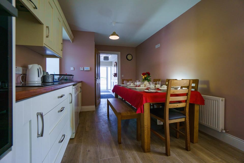 Carrig Island Lodge House in County Clare