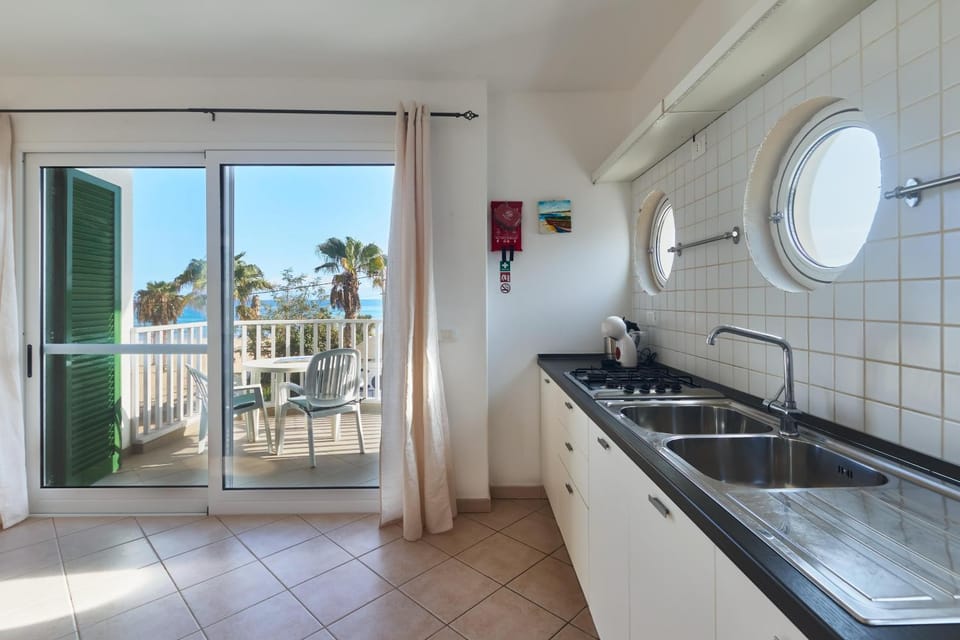 Leme Bedje Sea View - By Bobbywashere Apartment in Santa Maria