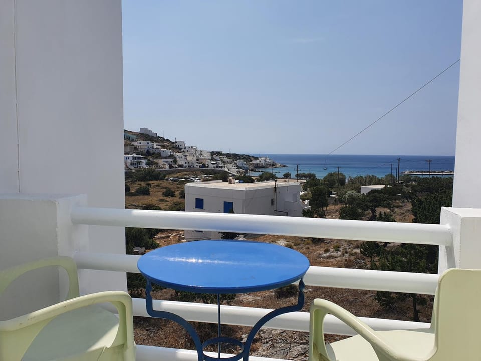 View (from property/room), Balcony/Terrace, Sea view