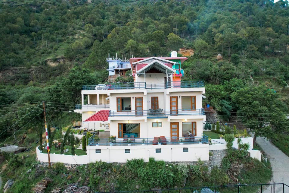 Property building, Garden view, Mountain view