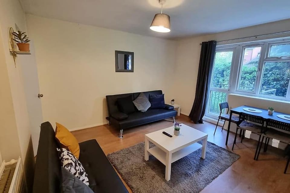 2 Bedroom apartment in Kennington London Apartment in London Borough of Southwark