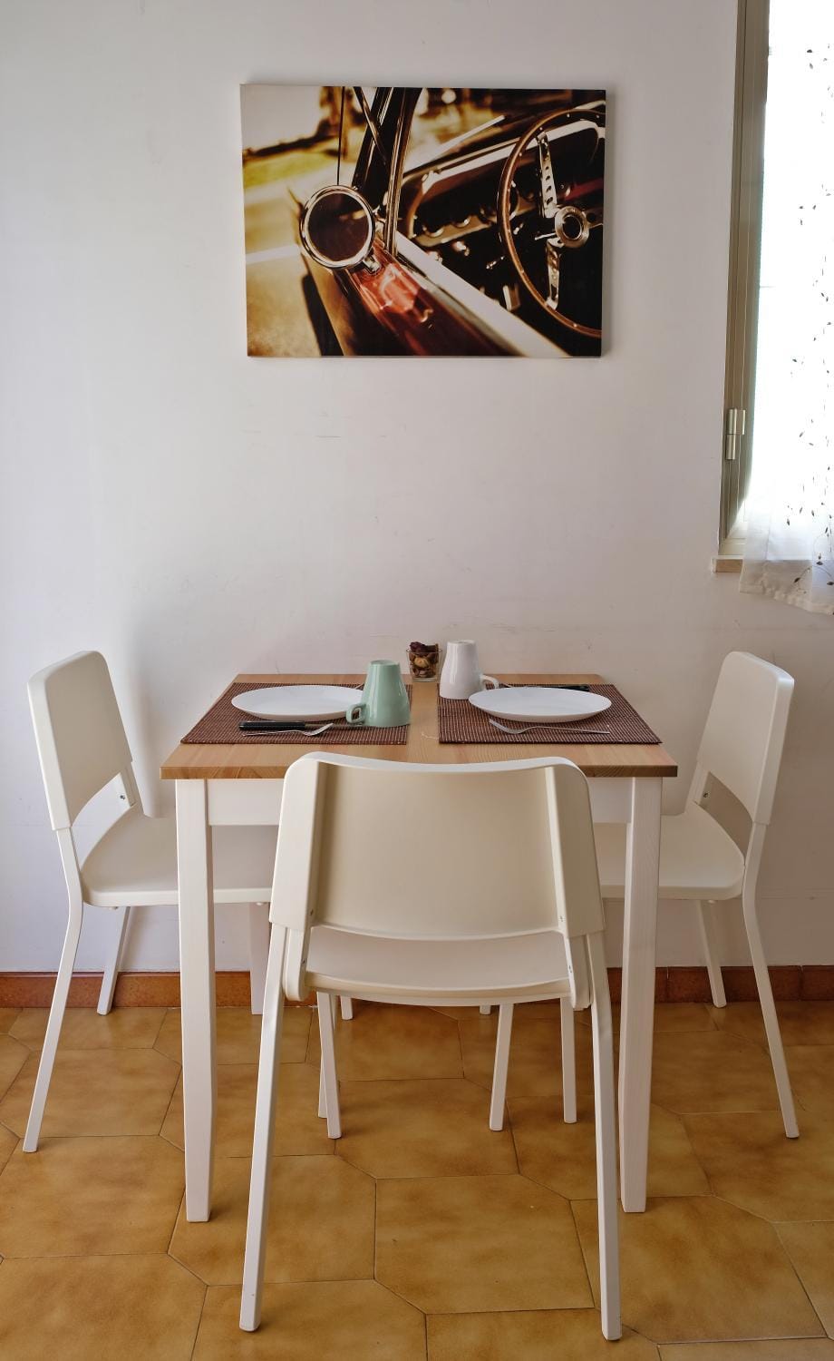 Dining area, Internal: Not applicable to any particular room