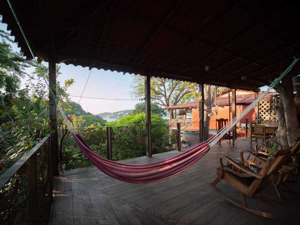 View (from property/room), Balcony/Terrace, Sea view