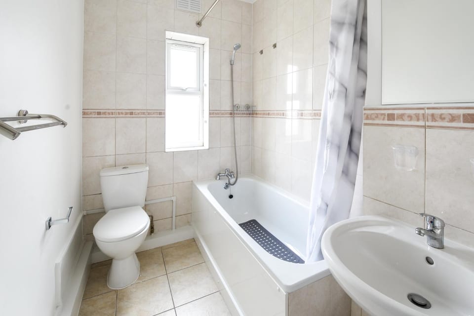 Shower, Bathroom, Bath, heating