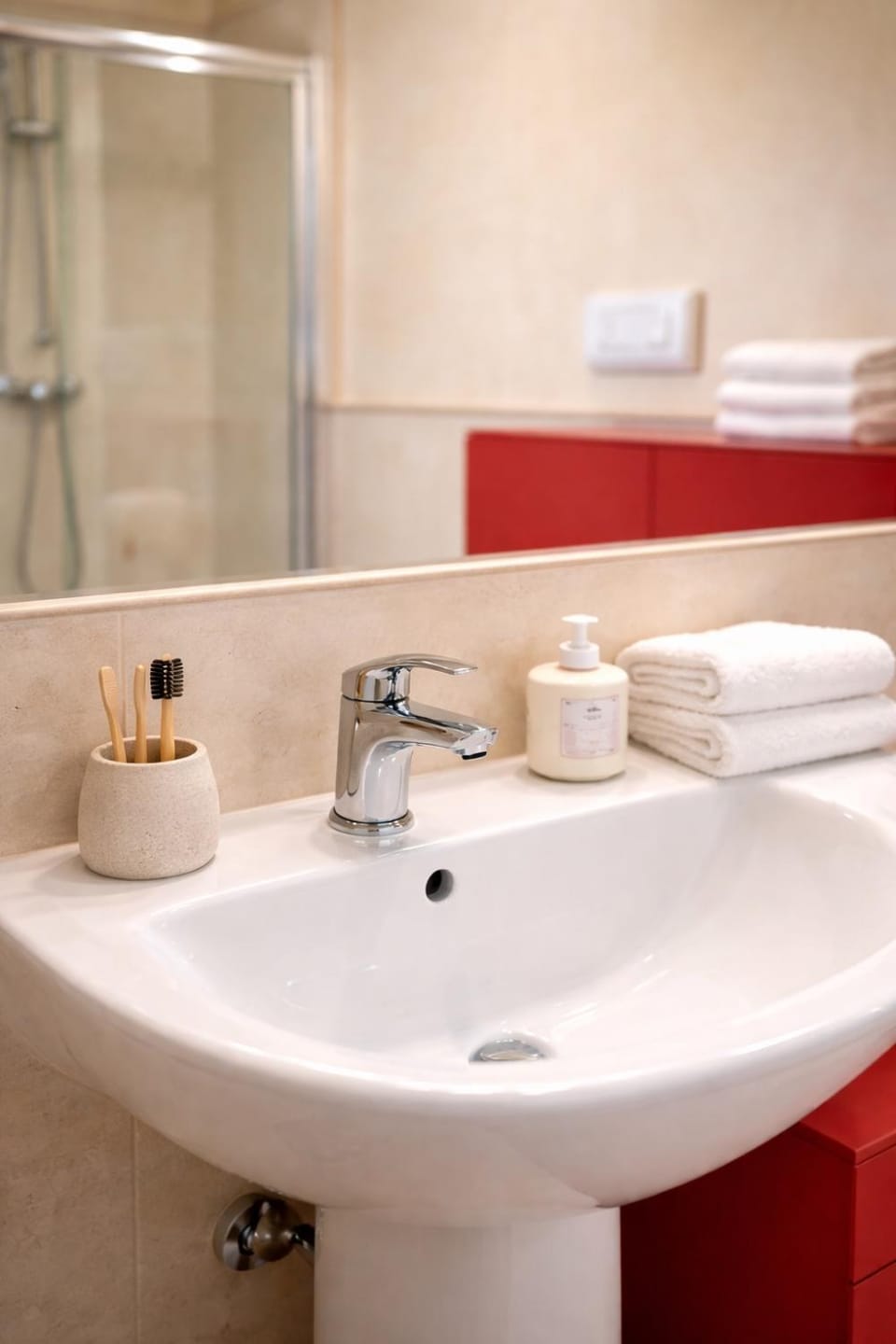 -Piazza Mazzini- 120 mq - 2 camere - 2 bagni e Garage Apartment in Padua