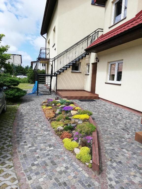 Property building, Facade/entrance