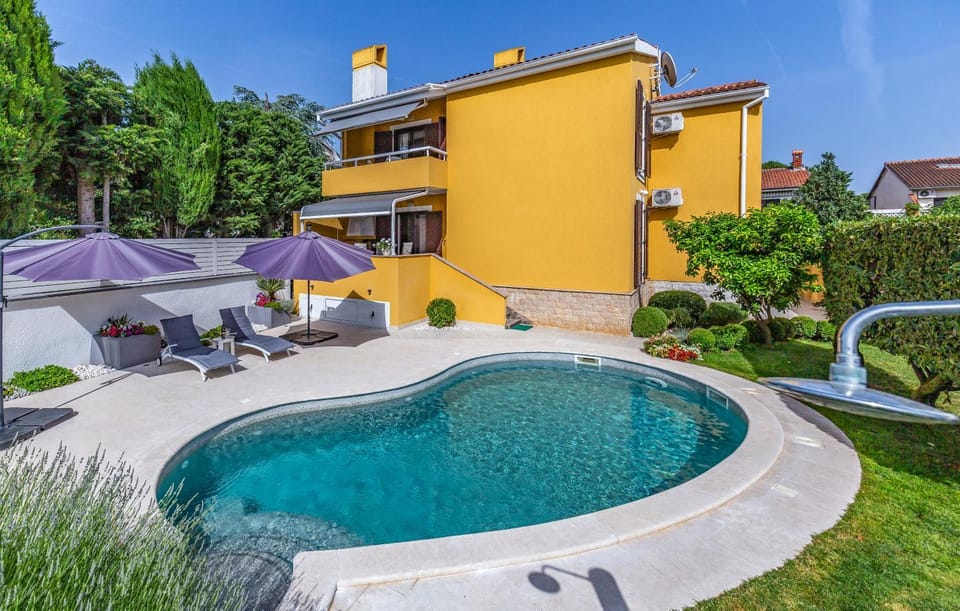 Villa Jasmine with swimming pool Villa in Pula