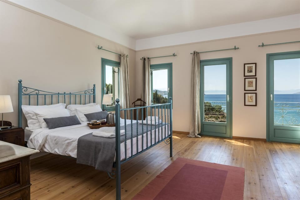 Bedroom, Family