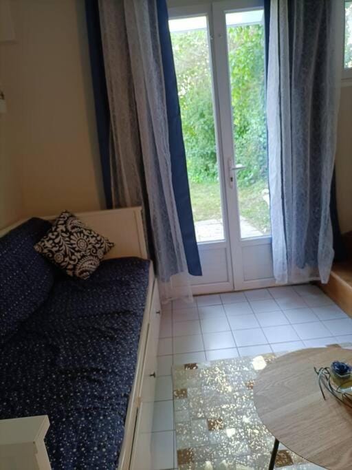 Agréable et paisible studio Apartment in Normandy