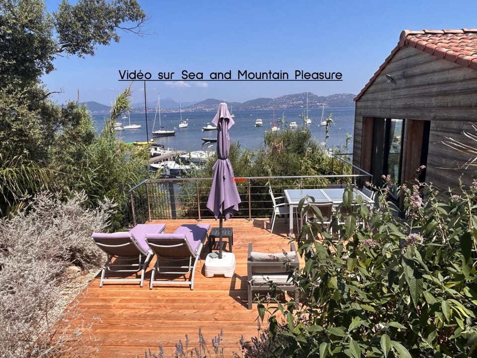 Property building, Garden view, Garden view, Sea view, Sea view, air conditioner, air conditioner