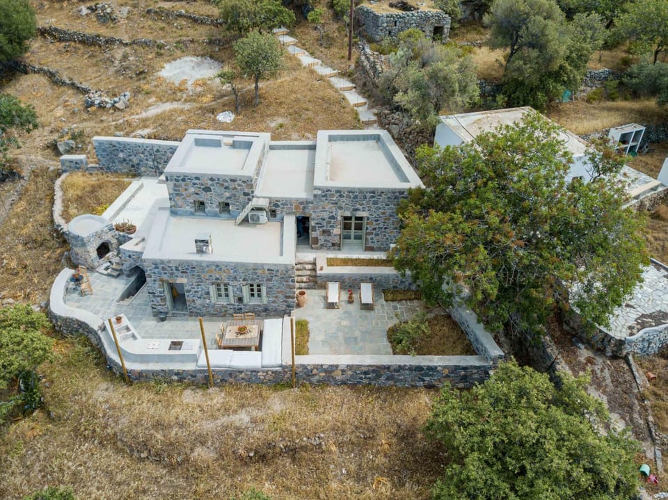 Property building, Bird's eye view